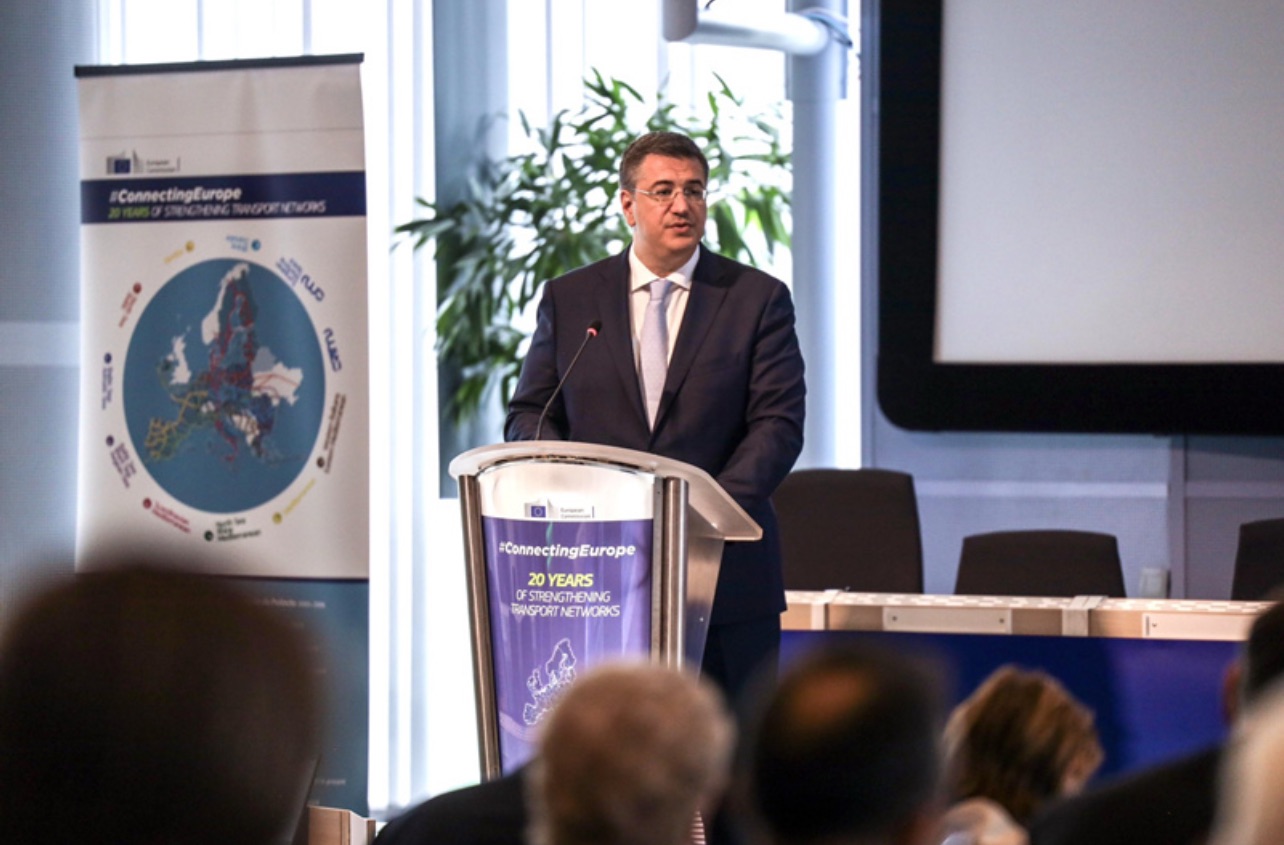 歐盟可持續交通和旅遊事務專員齊齊科斯塔斯 (歐盟委員會運輸總司X賬號)    