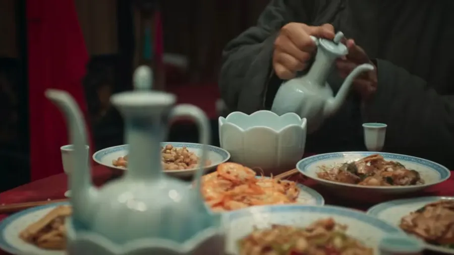 電視劇裡有熱飯熱菜，古代窮人到底吃什麼？看完直冒冷汗！的封面圖片