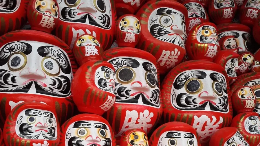 半夜驚醒嚇破膽！臥室擺勝尾寺達摩，兩天狂做追擊惡夢的封面圖片