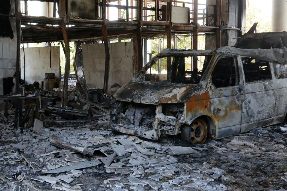 6月19日在德黑蘭拍攝的伊朗伊斯蘭共和國廣播電視台大樓被襲後的場景。(新華社)