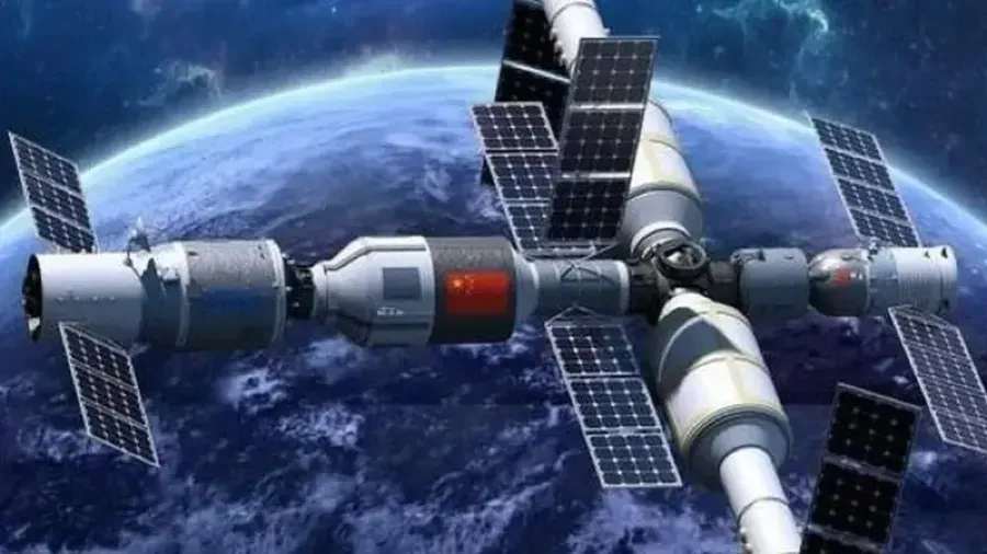 中國嚴正警示：美國 4400 顆衛星降軌包圍中國空間站 暗藏軌道霸權威脅的封面圖片