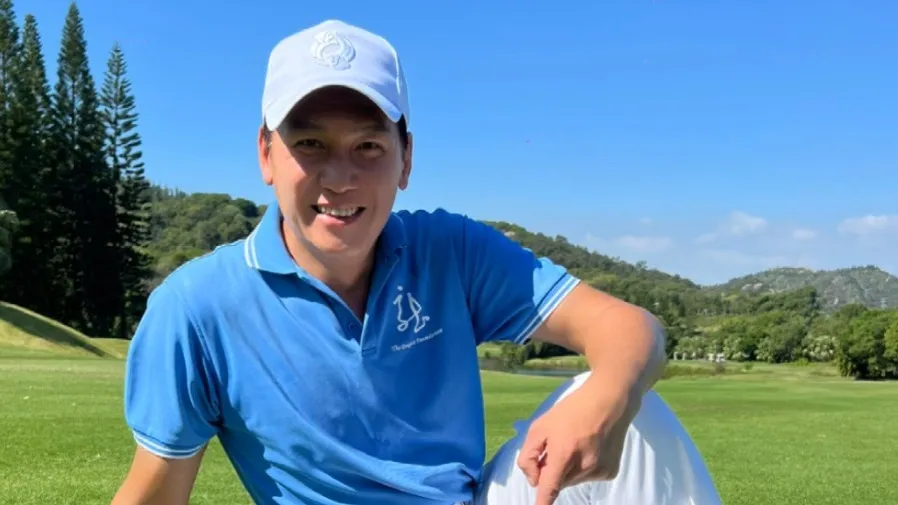 甄志強離世終年 59 歲|太太方心媛發訃文證實 傳打波後心臟出事上海猝逝的封面圖片