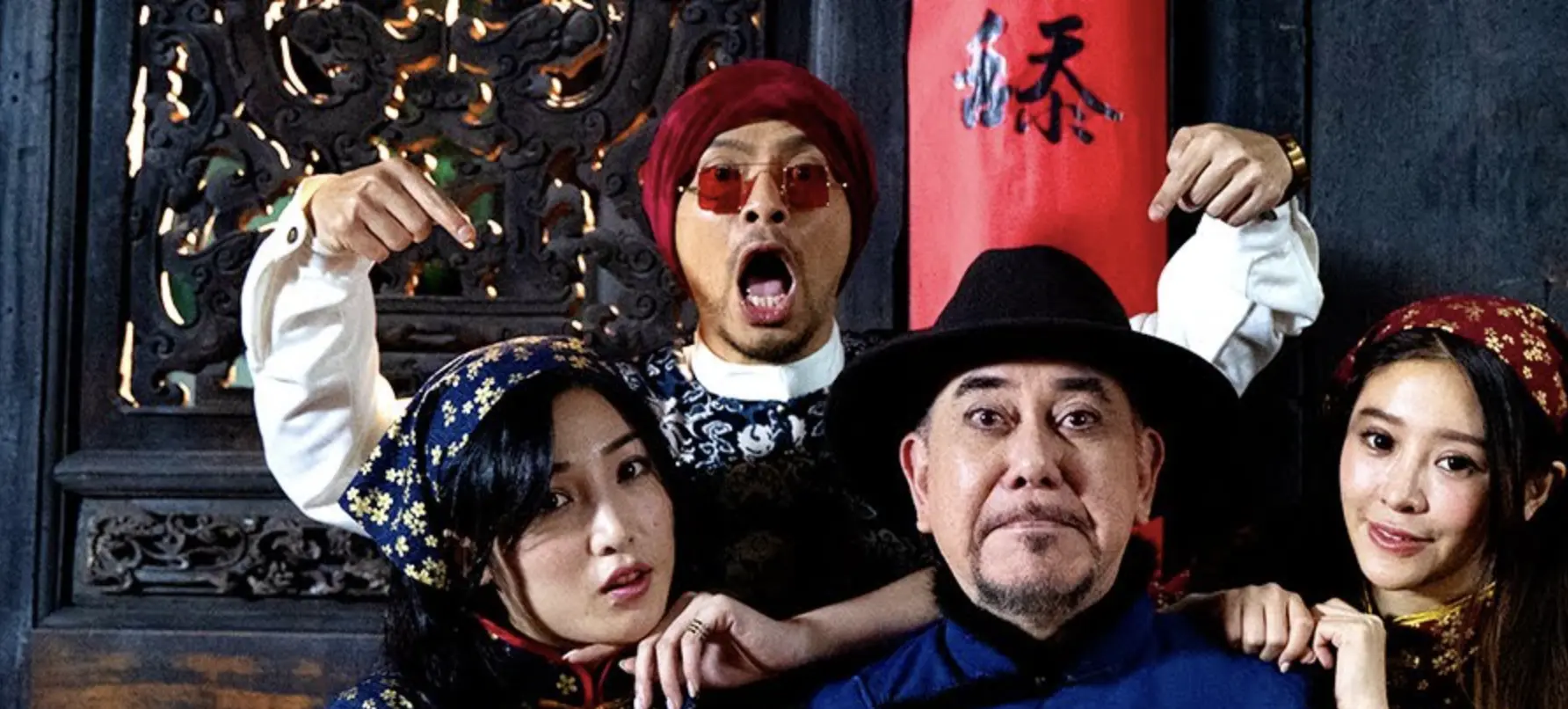 馬來西亞歌手黃明志近日因涉嫌毒品案及與台灣網紅謝侑芯猝逝事件有關聯，更讓兩人5年前的合作作品《中國痛》MV再度成為焦點。該MV不僅邀請香港影帝黃秋生跨界獻聲，還融合中西音樂元素。 (圖：Namewee 黃明志@FB)