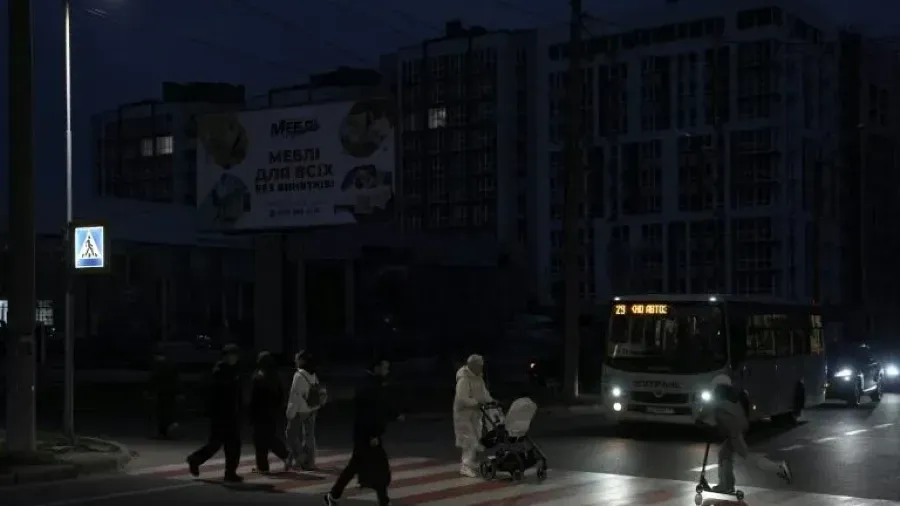 俄軍空襲民用設施 烏克蘭電力生產歸零急尋能源自救的封面圖片