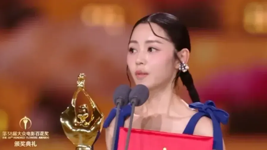 【百花獎2026】衛詩雅首位香港女星稱后 嘴唇受傷縫50針哽咽致詞：堅持就能看到希望的封面圖片