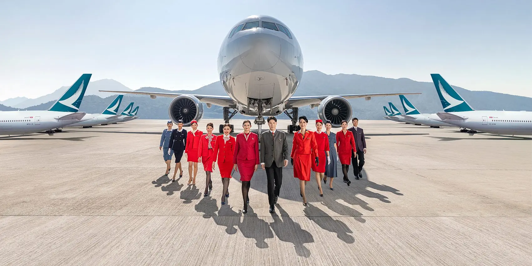 需求來了，未必每間航空公司都有足夠飛機、航班、人手、地勤協調、收益管理及服務能力去承接；即使載客率上升，也不代表成本控制、產品定位和航網組合自然會做得好。(圖：國泰航空@官網)