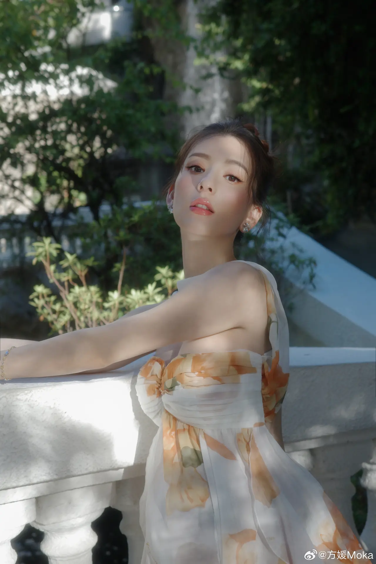 面對網友讓她多休息的提醒，方媛則霸氣回應，表示會一直工作到「孩子出生為止」。(方媛微博)