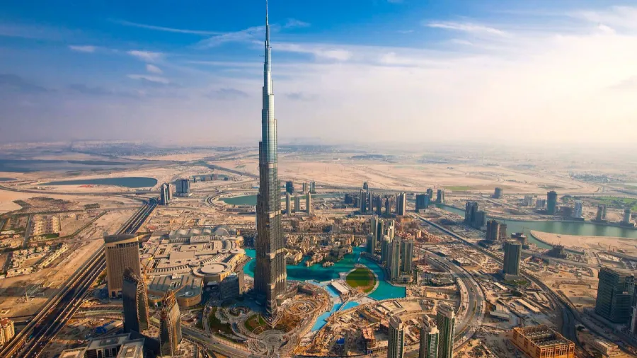 沙漠小漁村到全球富豪地，迪拜到底靠什麼「發家」？的封面圖片