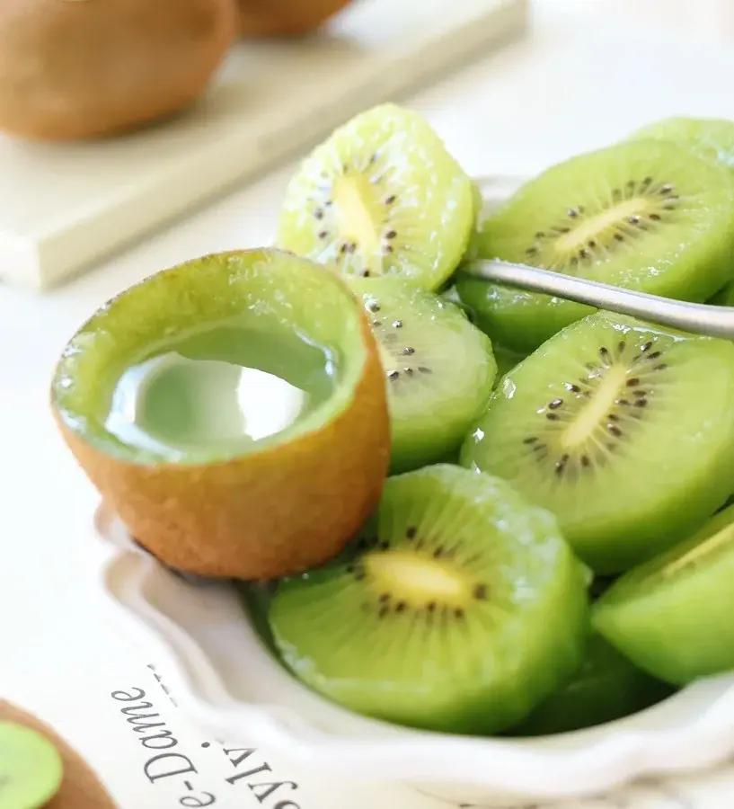 獼猴桃原產於中國，果肉富含維生素C，有「維C之王」的美稱。（示意圖來源：小紅書網友）