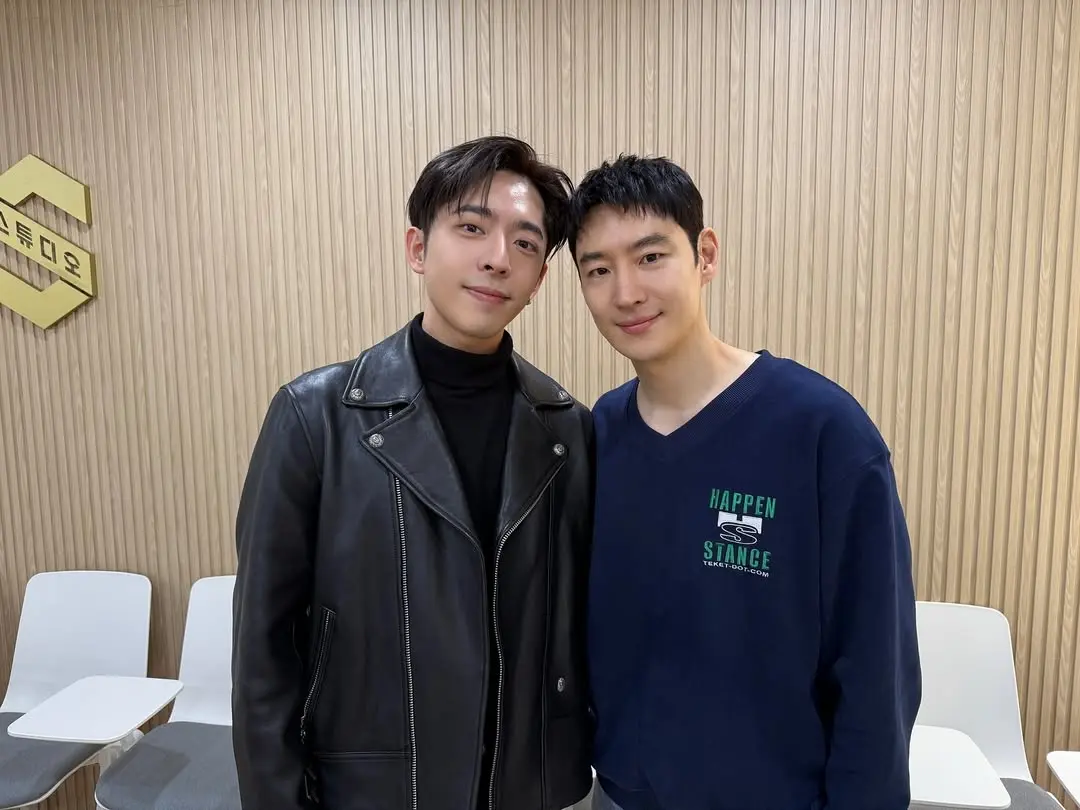 Edan 飾演國際刑警 Michael,與主演李帝勳在日本大廈天台上演對手戲,場面被指有港產片《無間道》的影子。片段中 Edan 以英語自我介紹,並提議與李帝勳飾演的金道奇合作,而李帝勳一句「你為甚麼認為我會幫忙?」埋下劇情伏筆。(圖片:edanlui@IG)