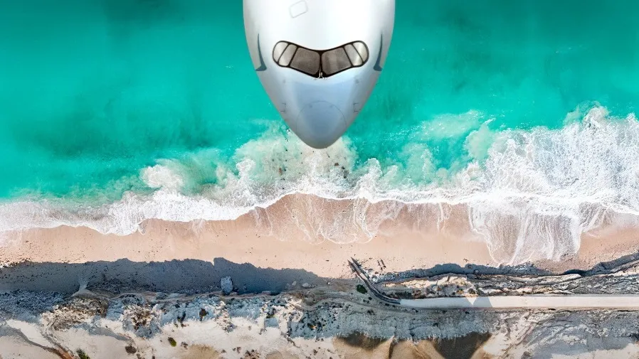 2025阿德萊德復航！國泰香港直飛每週三班 強化香港「超級聯繫人」角色的封面圖片