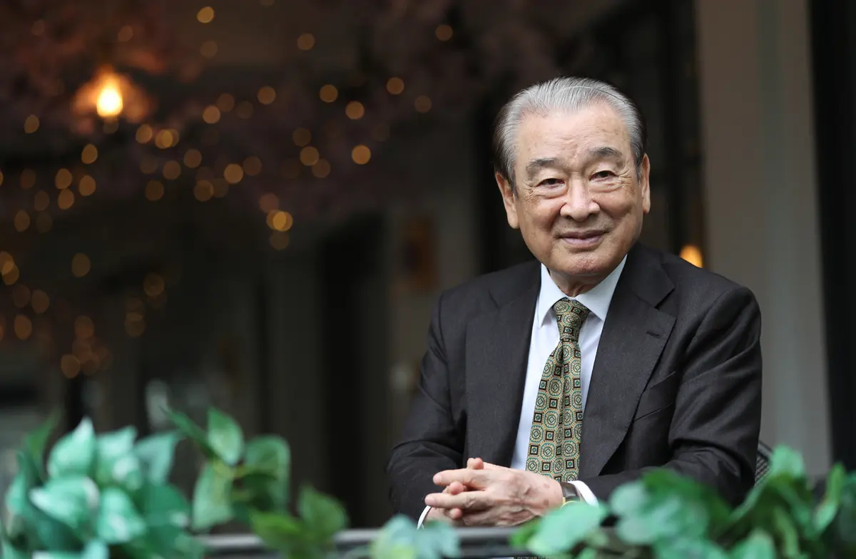 韓國影視界元老級人物、享有「國民爺爺」美譽的資深演員李順載（이순재），於 2025 年 11 月 25 日清晨傳出離世消息，享耆壽 91 歲，消息經其家屬證實後，讓海內外影迷深感悲痛與不捨。(圖：網絡截圖)