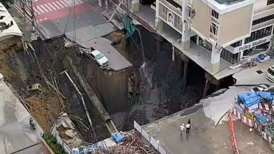 曼谷驚現 50 公尺深天坑!瓦吉拉醫院 3500 病患緊急撤離,交通全面癱瘓的封面圖片