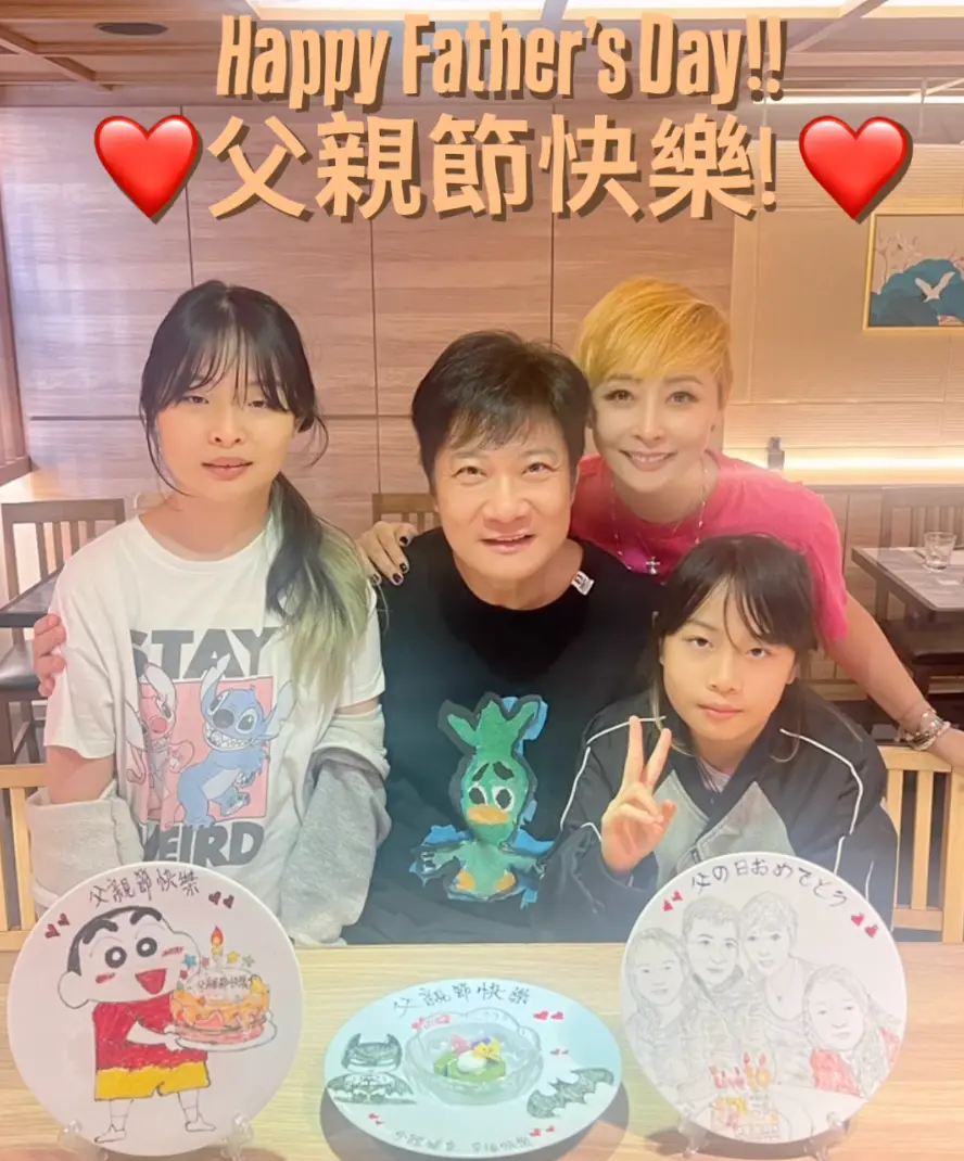 錢嘉樂與湯盈盈 2012 年登記結婚，婚後誕下錢凱晴與錢凱琪兩名女兒，向來對兩位女兒疼愛有加、視如珠寶。談及對女兒未來的規劃，錢嘉樂曾分享自身教育觀，坦言會盡力給予女兒最好的資源，但一切以孩子自身興趣為優先。(圖：tong_ying_ying@IG)