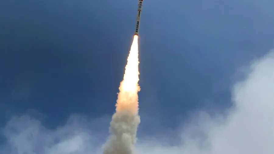 伊朗秘密部署中國TEE-01B間諜衛星 軌道交付後精準打擊美中東基地的封面圖片