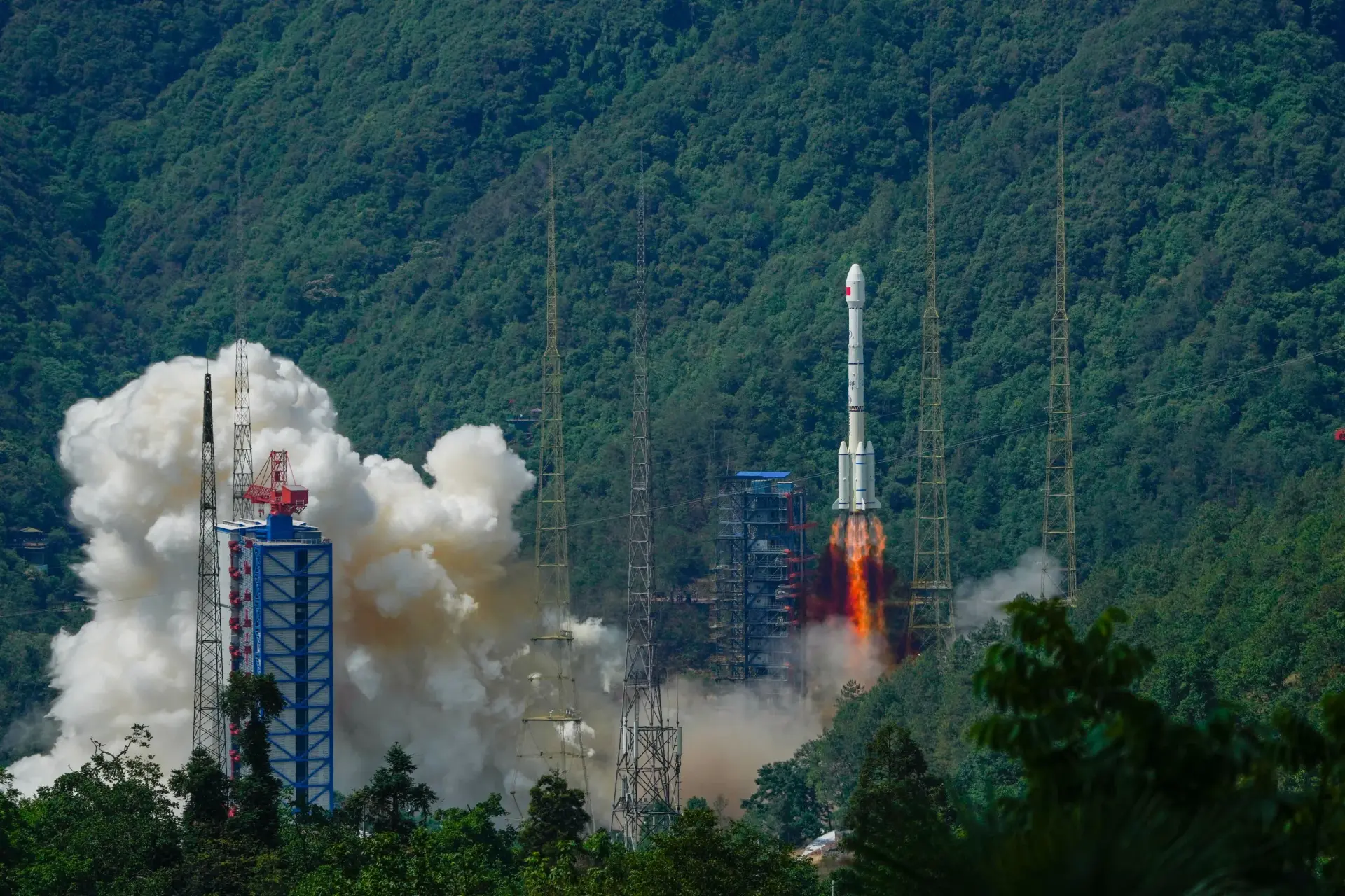 圖為西昌衛星發射中心發射北斗導航衛星。（中新社資料圖）
