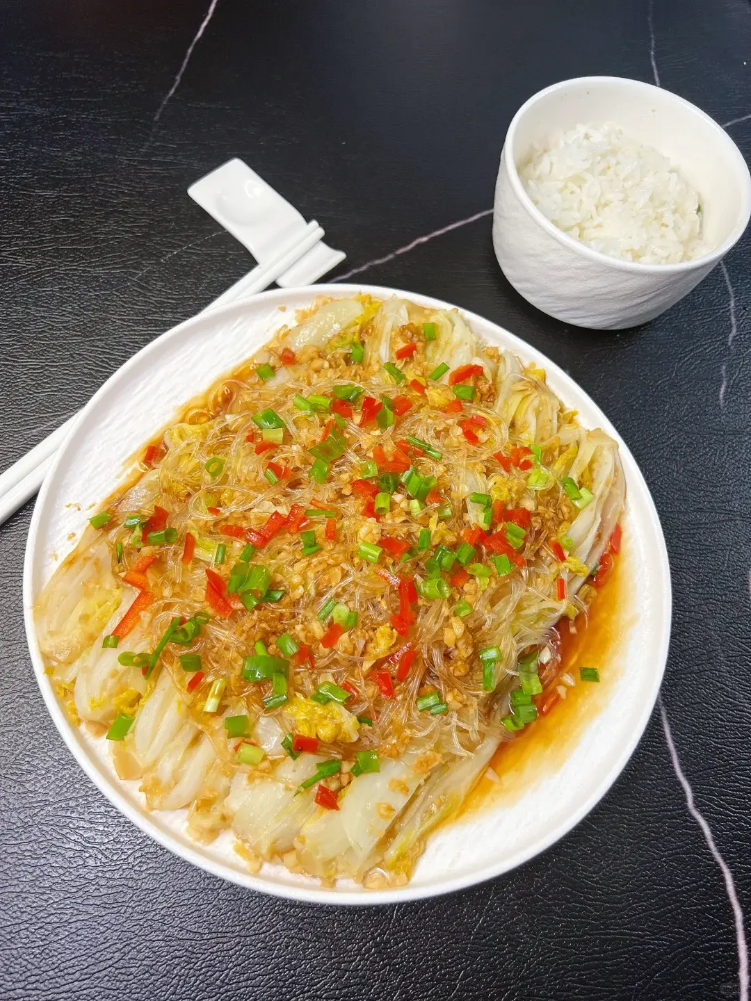 蒜蓉粉絲蒸娃娃菜（示意圖來源：小紅書網友）