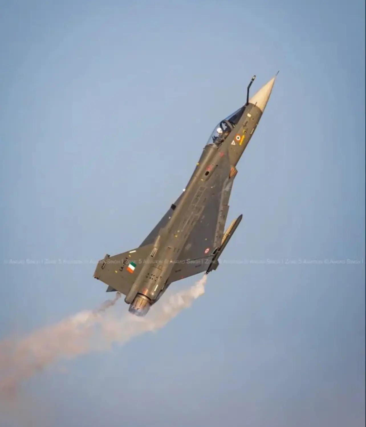 「光輝」戰機 X圖片