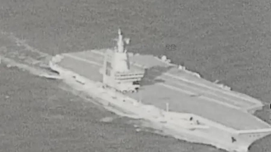 福建號航艦成軍後首度航經台灣海峽 台防務部門聲稱全程綿密監控的封面圖片