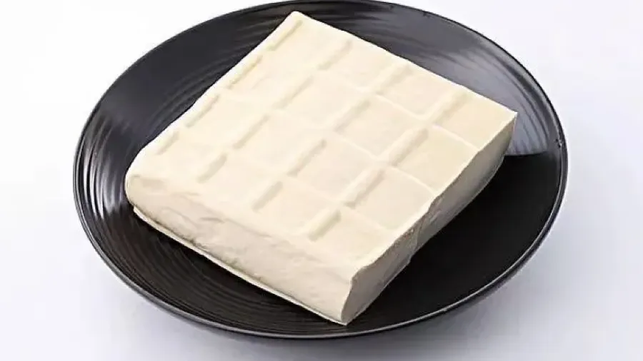 以為吃豆腐養生？錯吃法讓血脂悄悄飆升！的封面圖片