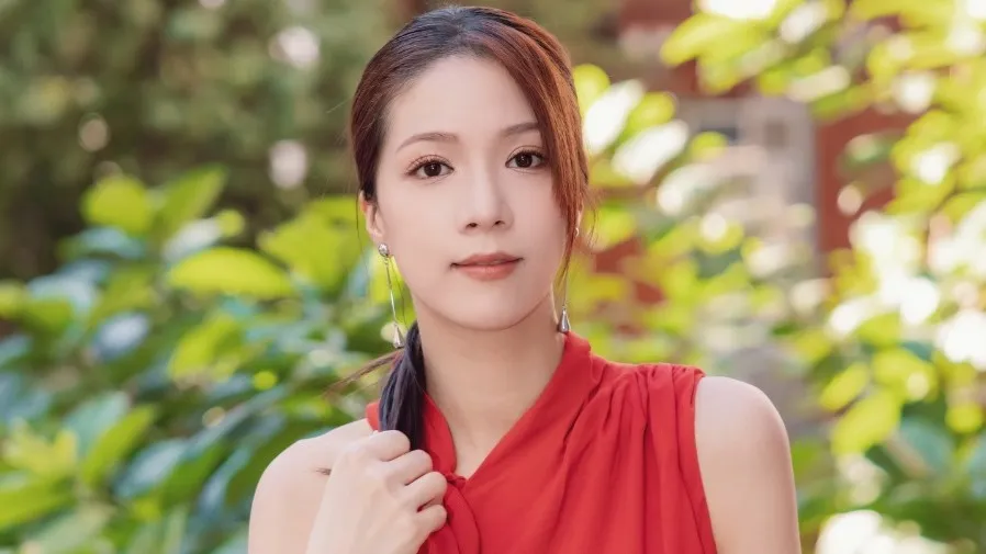 陳曉華回應與郭晉安緋聞 否認戲假情真稱工作為上 呼籲支持《金式森林》角色的封面圖片