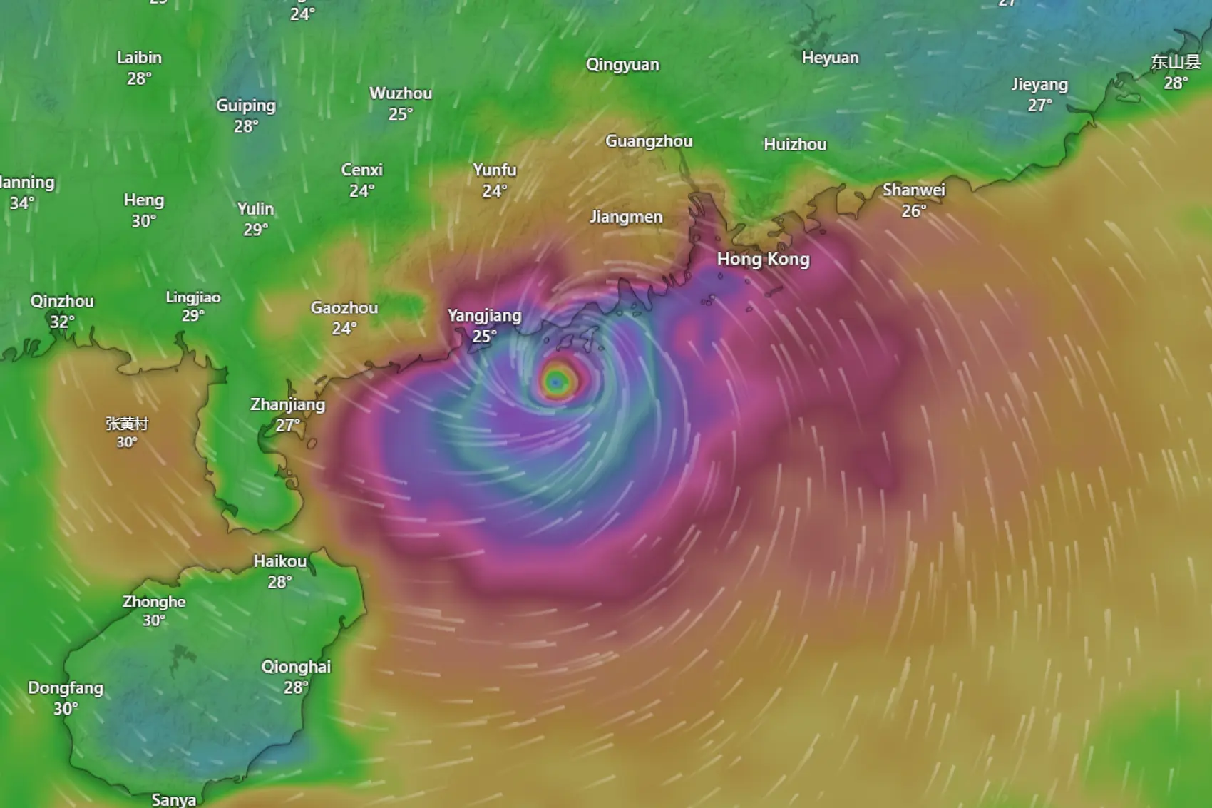 當超強颱風「樺加沙」以狂暴之姿直撲香港，導致香港國際機場罕見地關閉逾二十小時。(圖：國泰航空)