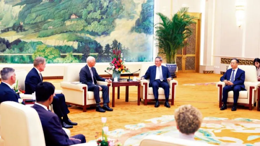 李強在京會見美國國會眾議員代表團的封面圖片