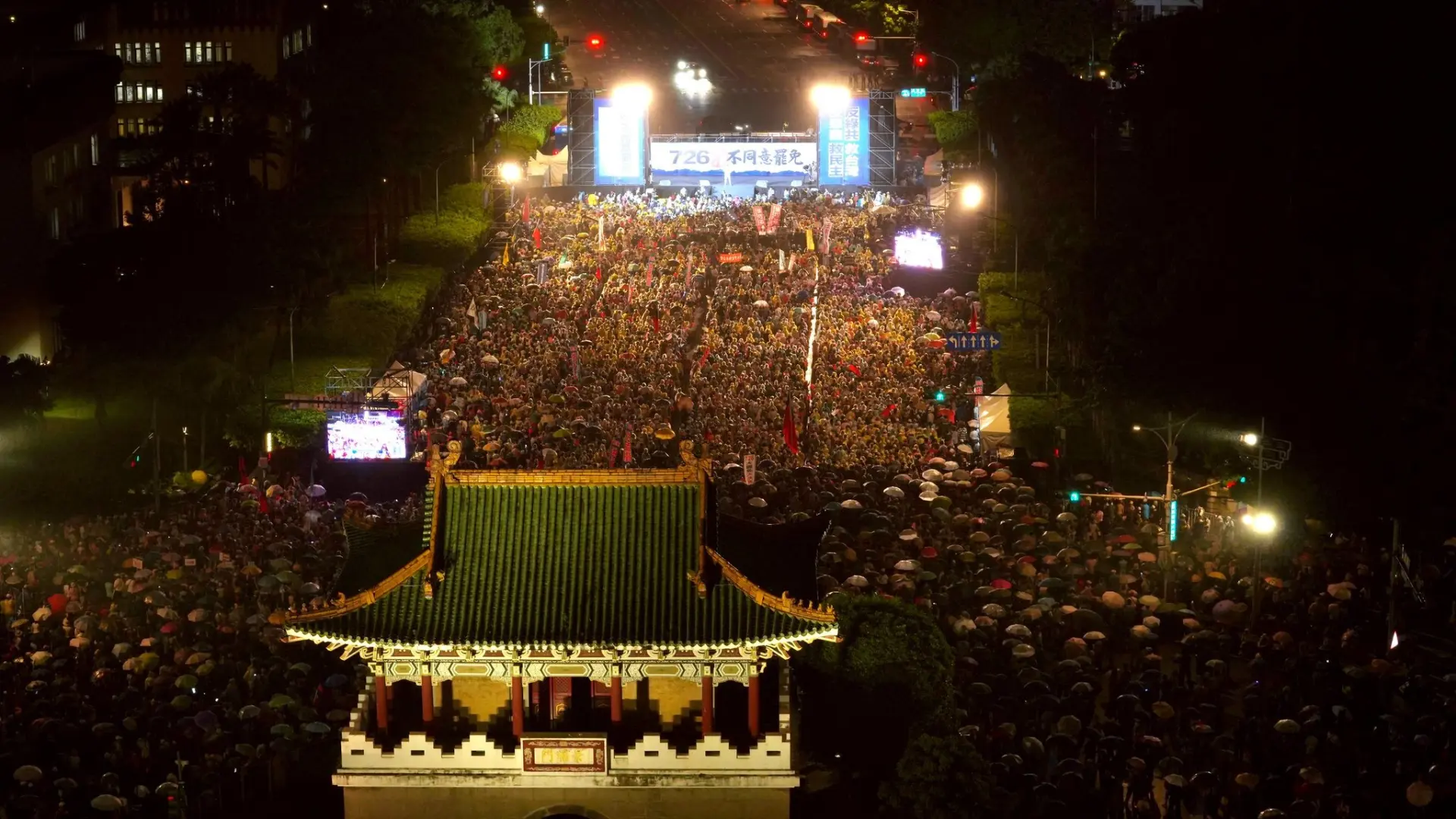 中國國民黨有其歷史重量，也承擔過治理國家的責任；但同樣必須面對現在的沉痾。因為現在的政治環境、選民結構、溝通方式，都已過去大不相同。國民黨必須世代交替，注入新血，有一個新的開始，才能帶領台灣走到和平富足的未來。(圖：中國國民黨 KMT@FB)