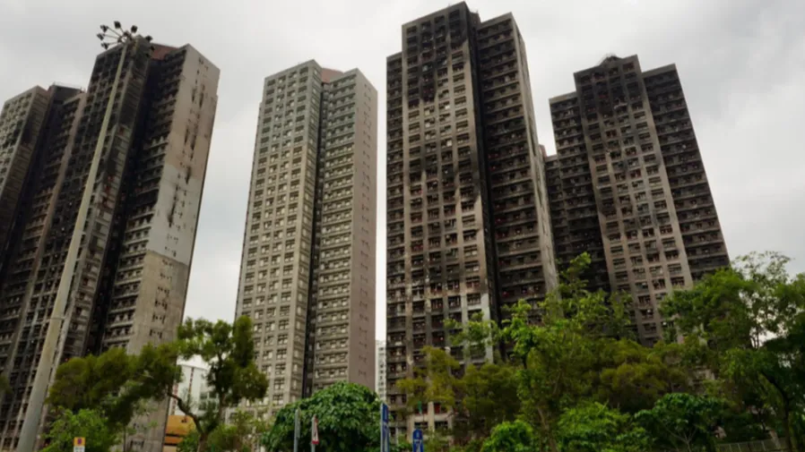 僑愛無疆暖香江——有感於海內外僑胞馳援大埔火災的封面圖片