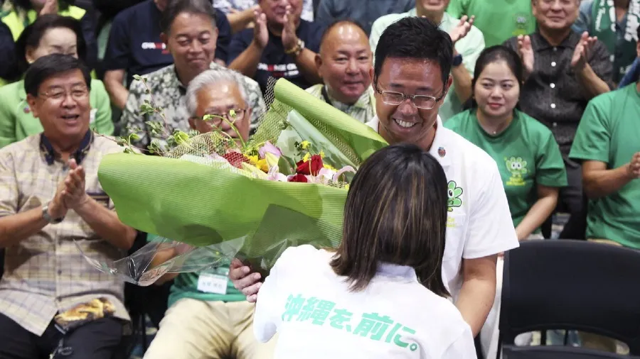 沖繩縣知事選舉2026變天：古謝玄太42萬票創史上最高紀錄，成最年輕知事的封面圖片