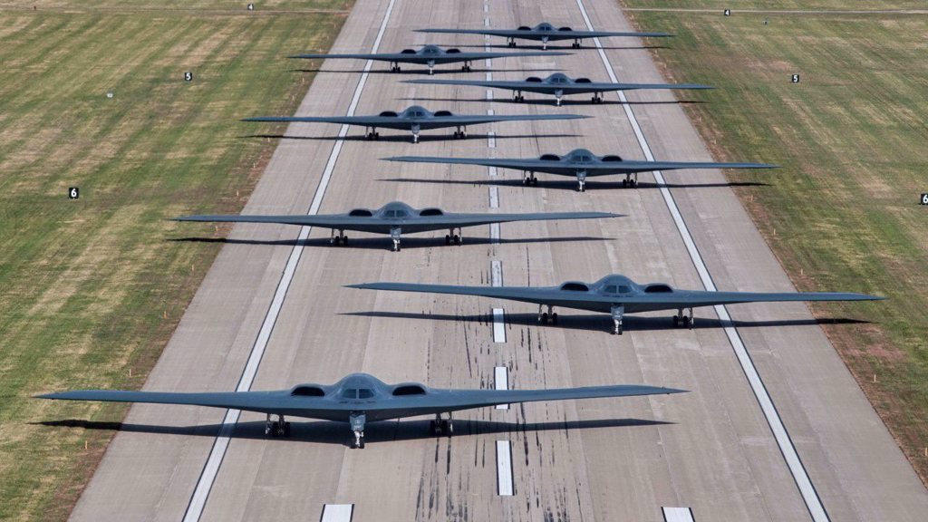 B-2轟炸機原有21架，其中1架墜毀，目前可動用的是20架。(美國空軍)