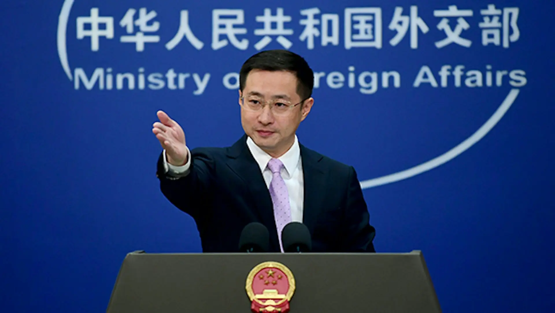 林劍：英方毫無契約精神、失信失德