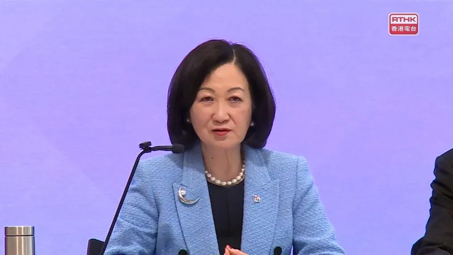 葉劉淑儀:不參選與年齡無關 為國為民問心無愧的封面圖片