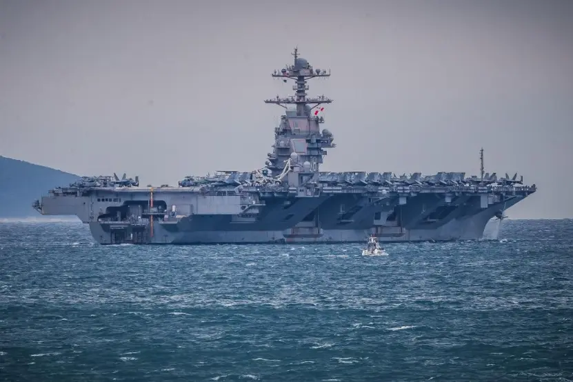 4月2日，美國海軍「福特」號核動力航母離開克羅地亞斯普利特港。新華社