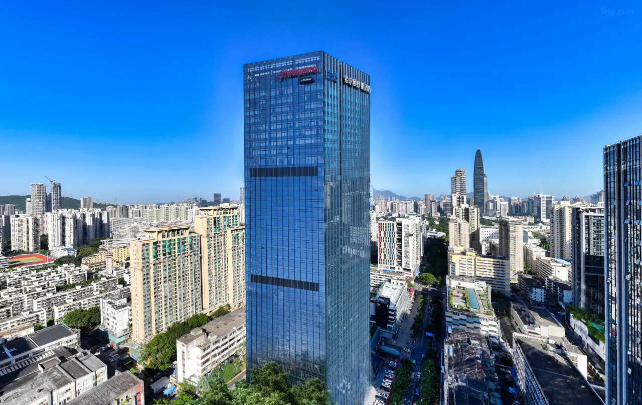 深圳不少影城在港人流連的大型商場內。(網絡圖片)