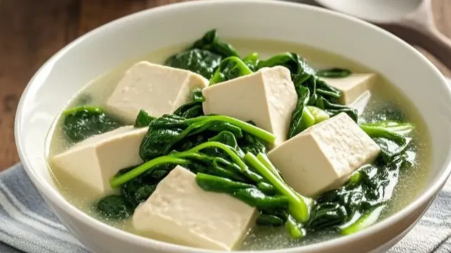 菠菜豆腐同吃會結石？這3個菠菜謠言你中招了嗎？的封面圖片