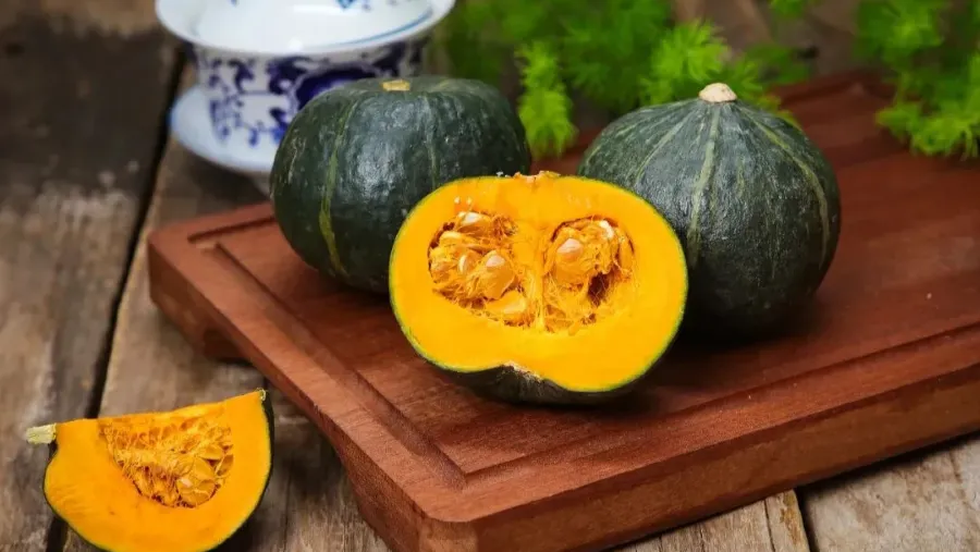 為何貝貝南瓜從不長「大南瓜樣」？原來它屬於另一個「瓜家族」！的封面圖片