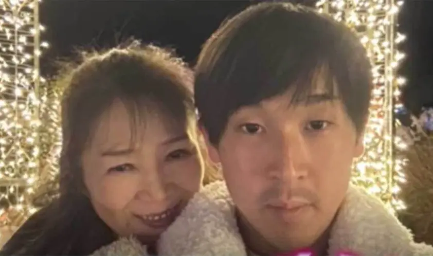 本一對相差34歲的夫妻引發熱議，26歲劇團新人晃太初戀愛上60歲三婚資深演員廣美，兩人相識三月閃婚，男方更許下願為妻子換尿布的終身相守承諾。（來源：IG）
