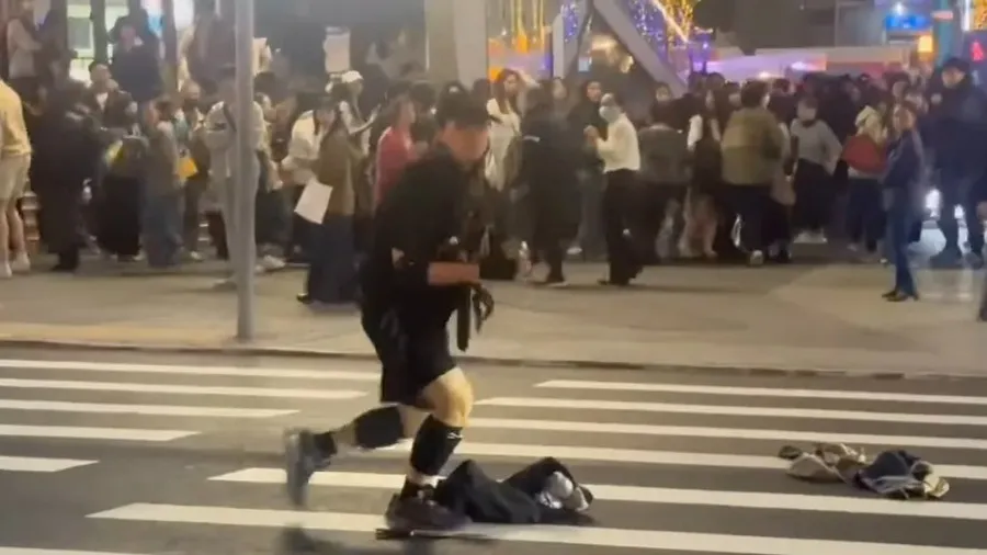 台北隨機恐襲案︱疑犯張文遺筆記簿曝預謀 網傳恐嚇帖揚言襲高雄站的封面圖片