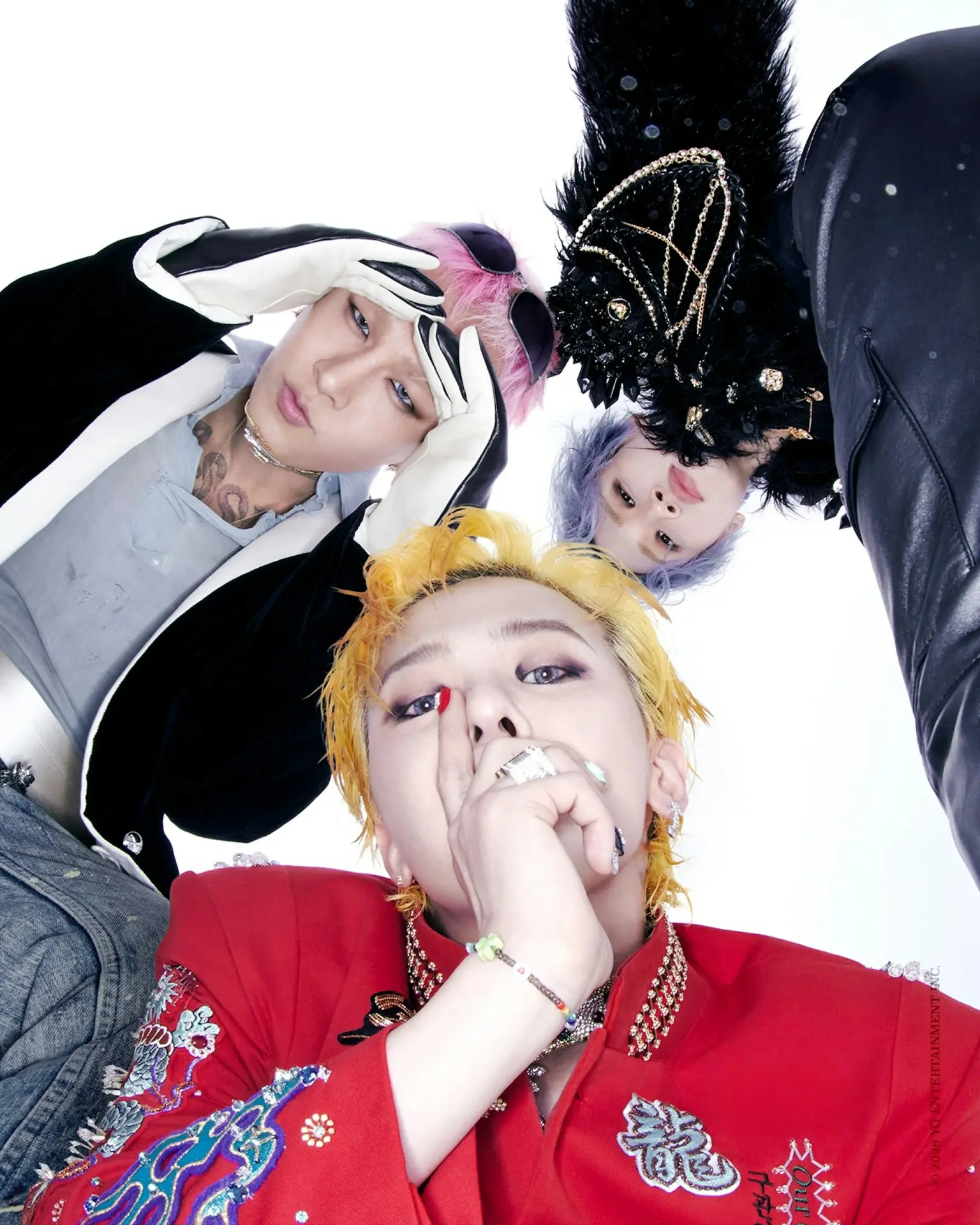 韓國傳奇男團BIGBANG迎來出道20周年，重磅啟動《BIGBANG 2026-2027 WORLD TOUR 〈XX：COSMOS〉》世界巡迴演唱會。(圖：kaitaksportsparkhk@IG)