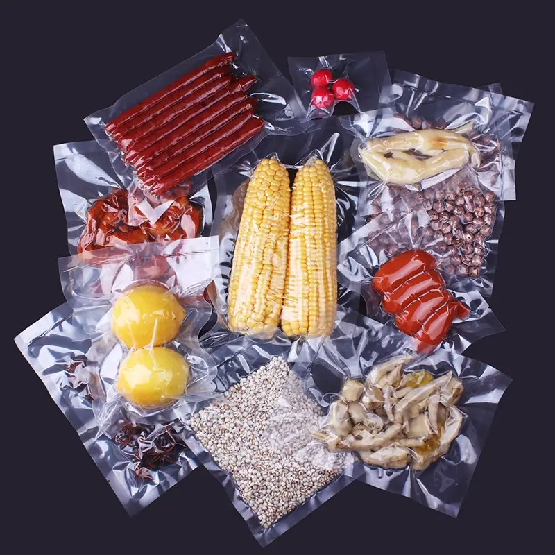 很多人把真空包裝當成「食物保險箱」，覺得裝進去就跟細菌、變質說再見，但其實這裡面藏著不少小陷阱！（示意圖來源：網絡）