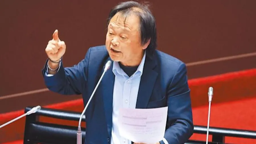 王世堅台北市議會激動質詢竟成紅遍兩岸魔性神曲的封面圖片