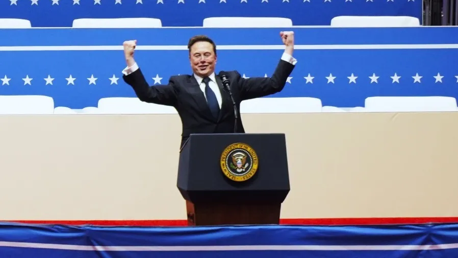 馬斯克成為史上首位身家超 6000 億美元富豪 SpaceX 估值飆升助財富達 6770 億美元的封面圖片