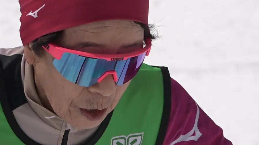 91歲全球最高齡越野滑雪選手，備戰刷新金氏紀錄遇挫，小學生如何讓她重拾鬥志？的封面圖片