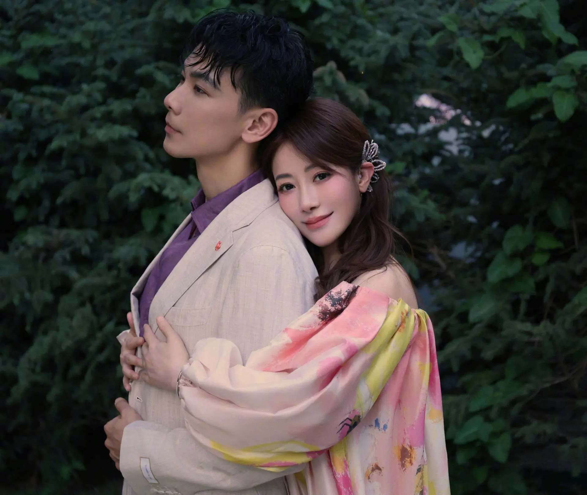 陳紫函和戴向宇婚後近十年，二人的感情在這次考驗中更加堅定。(陳紫函官方微博截圖)