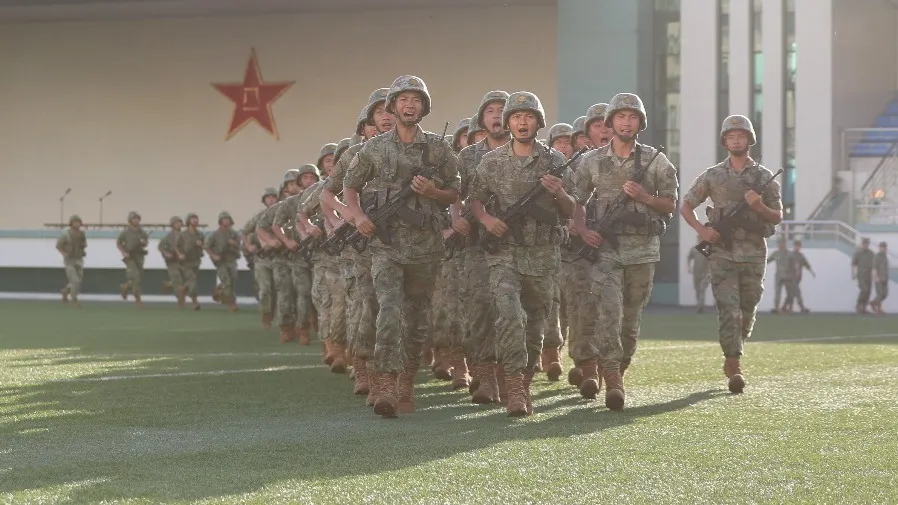 立法會議員倡港青自願從軍 當局回應會向內地反映 施政報告多舉措強化愛國教育的封面圖片