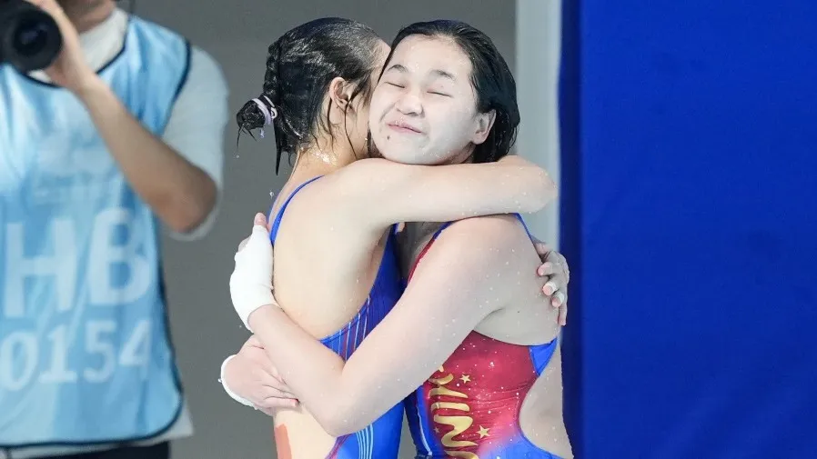 十五運跳水｜全紅嬋復出首秀 76.5 分奪冠　與王偉瑩 0.9 分險勝陳芋汐組合　帶領廣東隊衛冕女團金牌的封面圖片
