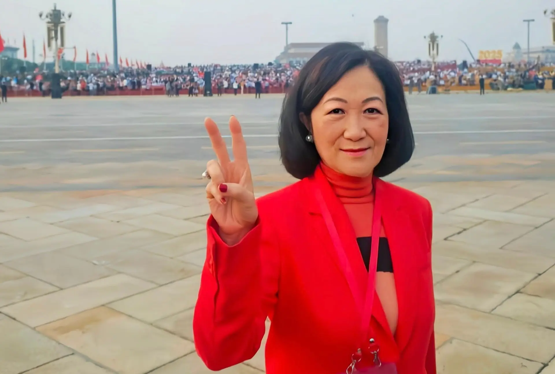 而新民黨主席葉劉淑儀在面對記者追問時，則多次表示新民黨適當時候會宣布參選意向，請記者不要騷擾她。(圖：Regina Ip 葉劉淑儀@FB)