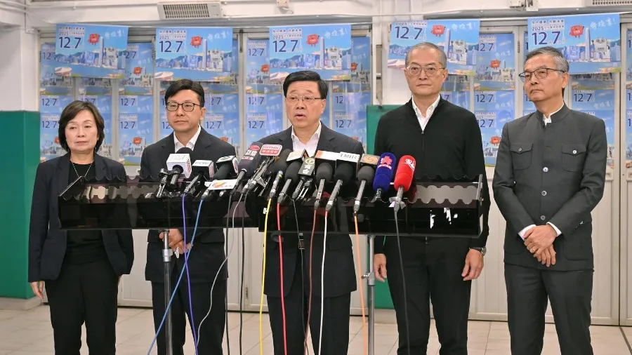 大埔宏福苑5級火｜159死31失聯 30傷者留醫6人嚴重 1消防+4公務員罹難的封面圖片