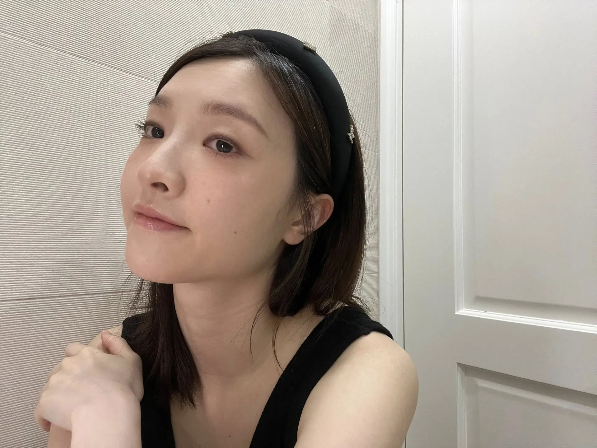 從曾經訪問中「終於康復」的從容，到凌晨直播的崩潰求救，林欣彤的狀態轉變令人措手不及。(圖片：林欣彤FB)